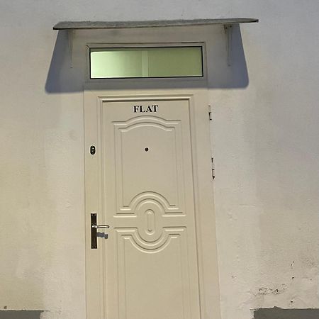 Apartament 地拉那 外观 照片